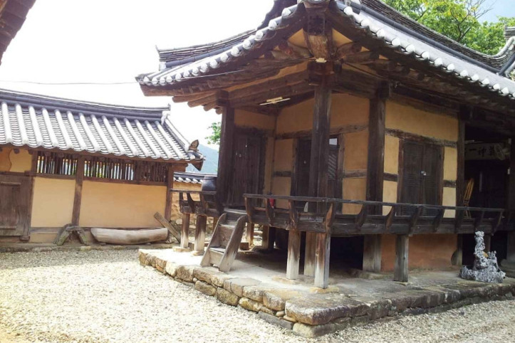 거창 황산리 신씨고가 여행 추천 - 메고지고