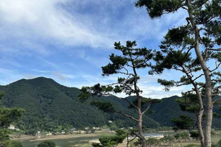 옥천금강수변 친수공원 여행 추천 - 메고지고