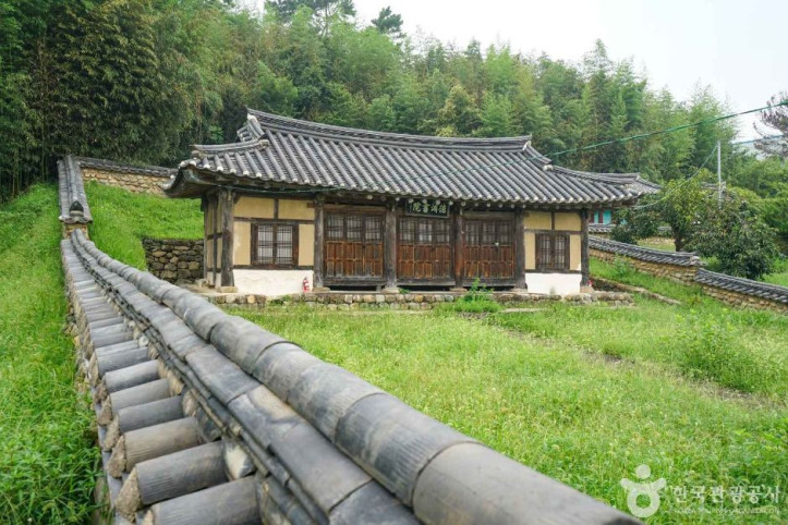 덕연서원 여행 추천 - 메고지고