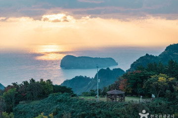 관음도 (울릉도, 독도 국가지질공원) 여행 추천 - 메고지고
