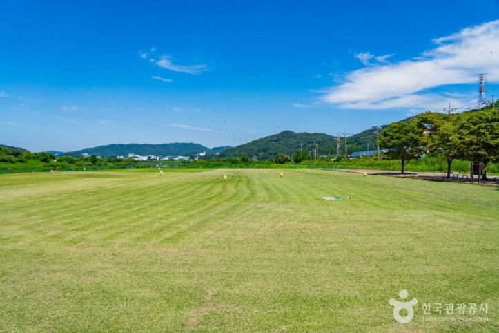 부용체육공원 여행 추천 - 메고지고