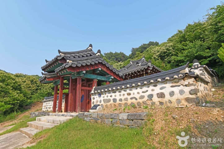 동절사 여행 추천 - 메고지고