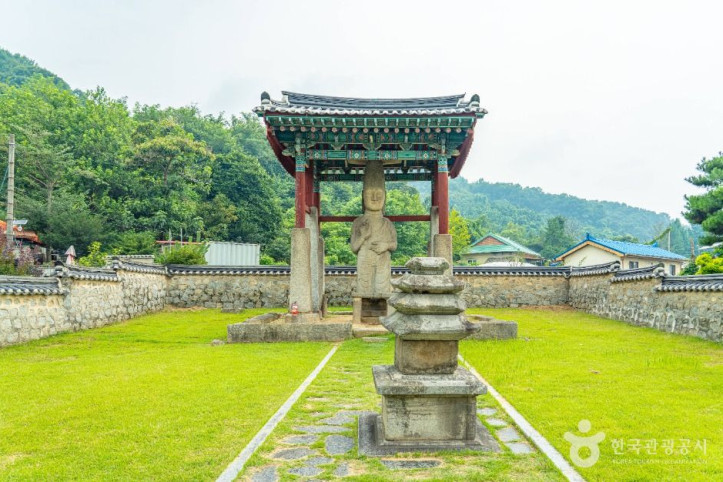 매산리석불입상 여행 추천 - 메고지고