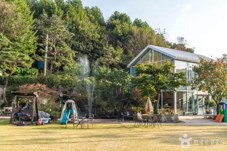 맘맘스 여행 추천 - 메고지고
