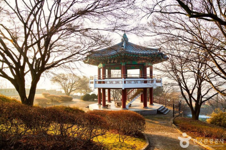 갑곶돈대 여행 추천 - 메고지고