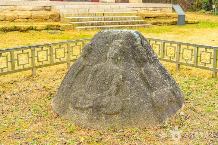 나주 철천리 마애칠불상과 석조여래입상 여행 추천 - 메고지고