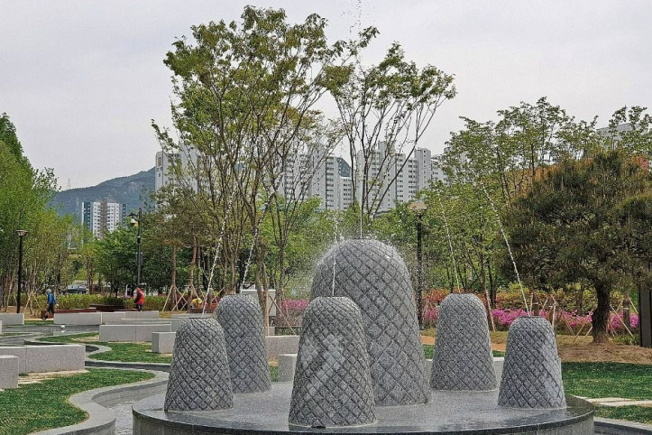 송산1호수변공원 여행 추천 - 메고지고