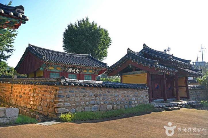 영춘향교 여행 추천 - 메고지고