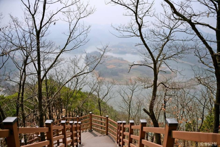 국사봉전망대 여행 추천 - 메고지고