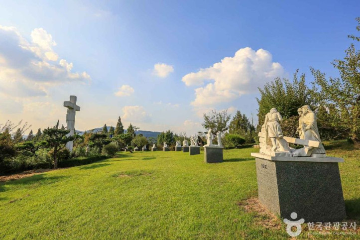죽산성지(이진터성지) 여행 추천 - 메고지고