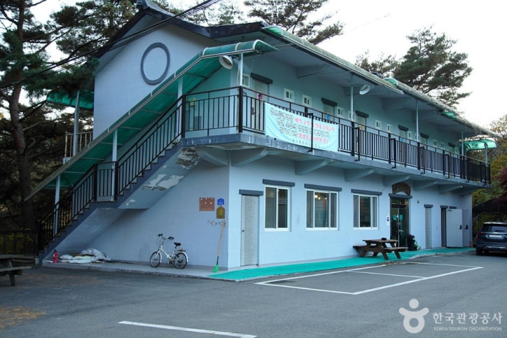 서봉사계곡 마을관리휴양지 여행 추천 - 메고지고