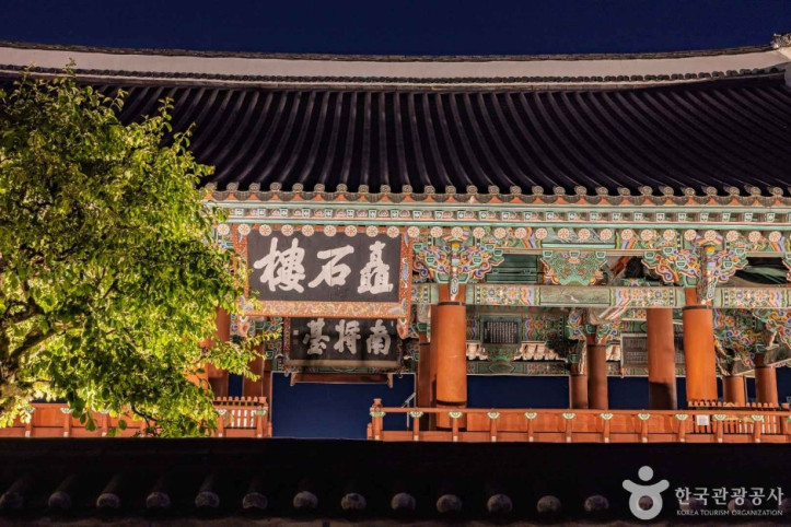 촉석루 여행 추천 - 메고지고