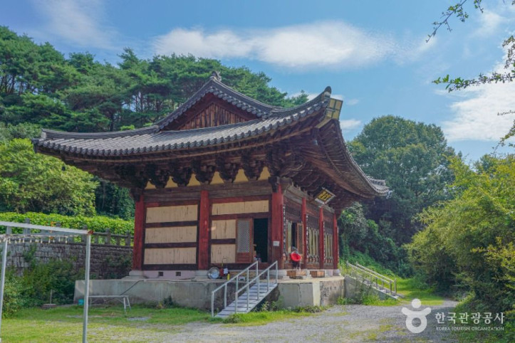 운암사(광양) 여행 추천 - 메고지고