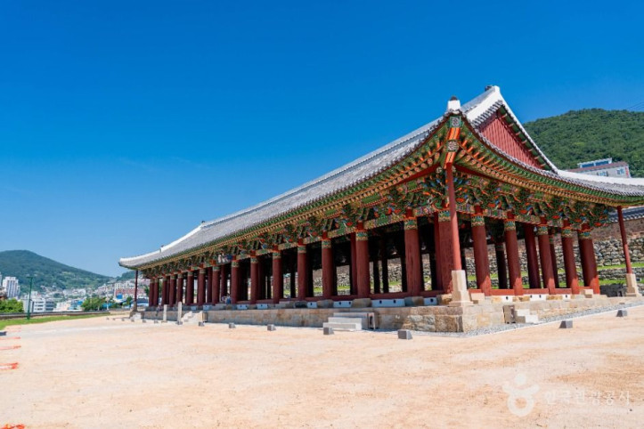 여수 진남관 여행 추천 - 메고지고