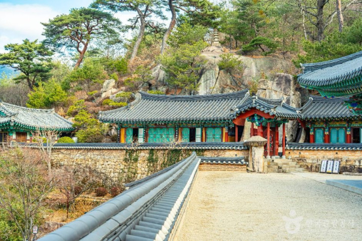 통도사자장암 여행 추천 - 메고지고
