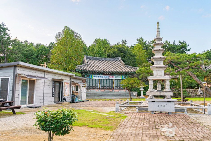 성모암(김제) 여행 추천 - 메고지고