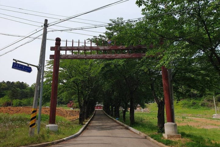 화천향교 여행 추천 - 메고지고