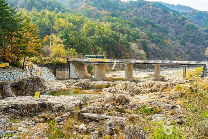 백담계곡 여행 추천 - 메고지고