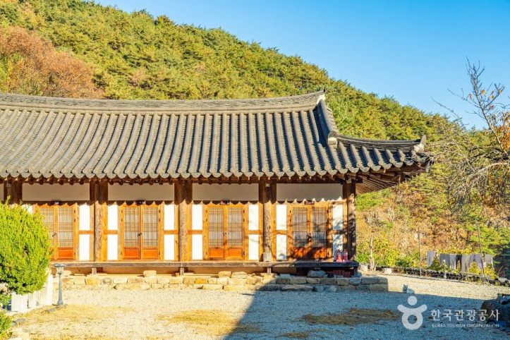 장육사 여행 추천 - 메고지고