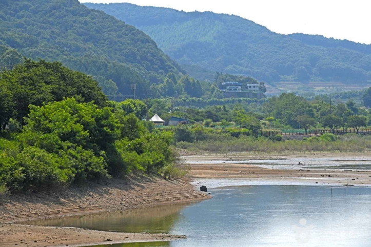 삼형제 저수지 여행 추천 - 메고지고