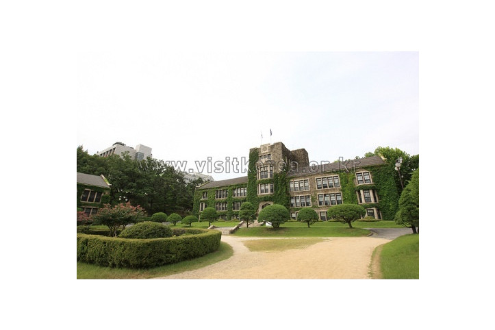 서울 연세대학교 언더우드관 여행 추천 - 메고지고