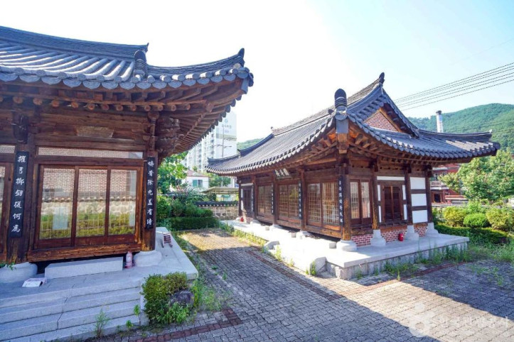 첨두서원 여행 추천 - 메고지고
