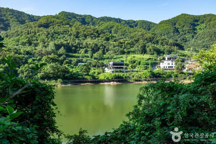 유학지 수변공원 여행 추천 - 메고지고