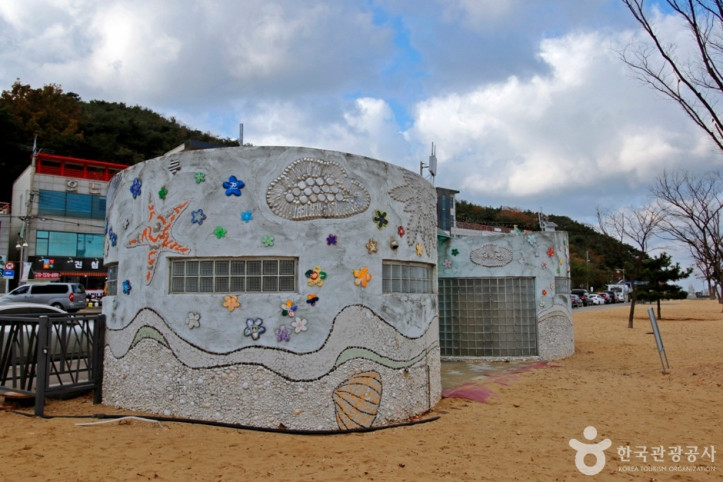 왜목마을 해수욕장 여행 추천 - 메고지고