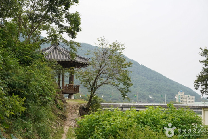 청도 삼족대 여행 추천 - 메고지고