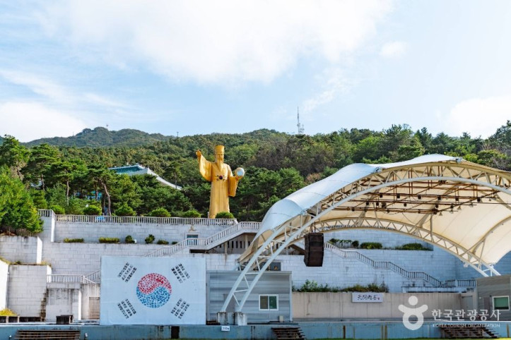 한민족역사문화공원 여행 추천 - 메고지고