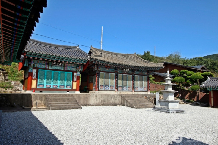 향산사(무주) 여행 추천 - 메고지고