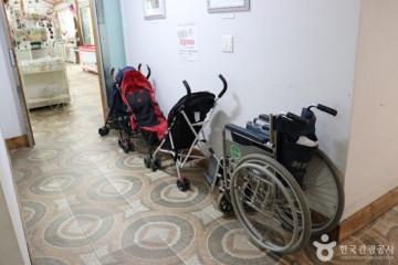 故박정렬여사 추모공원 여행 추천 - 메고지고