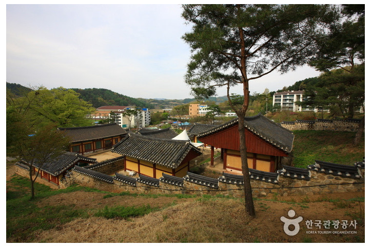 괴산향교 여행 추천 - 메고지고
