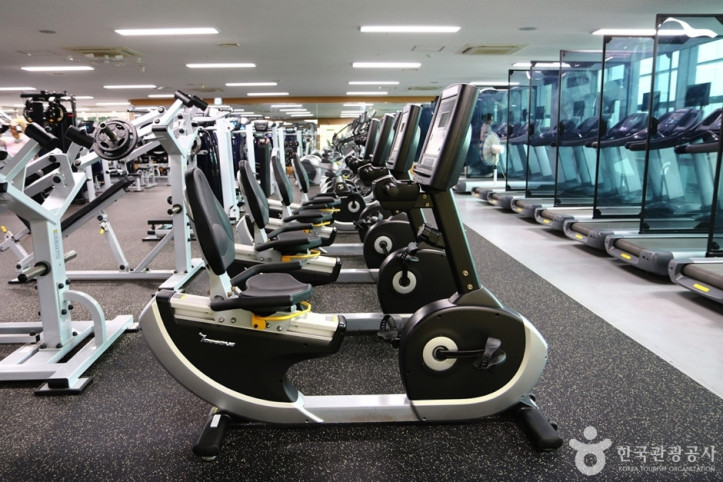 서재문화체육센터 여행 추천 - 메고지고