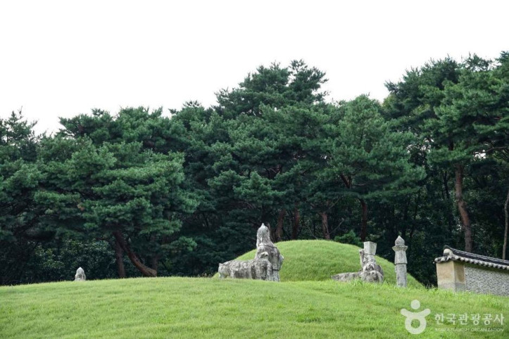 파주 장릉(인조·인열왕후) [유네스코 세계유산] 여행 추천 - 메고지고