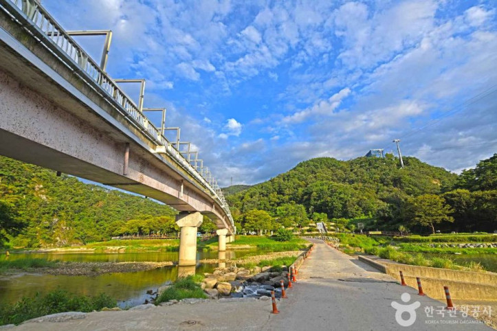 간현관광지 여행 추천 - 메고지고