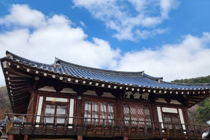 문경향교 여행 추천 - 메고지고