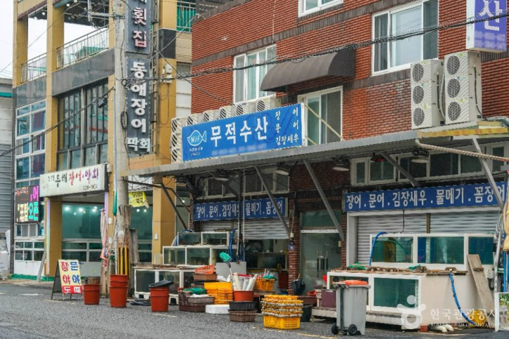 장어구이거리 여행 추천 - 메고지고