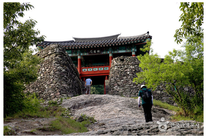 담양 금성산성 여행 추천 - 메고지고