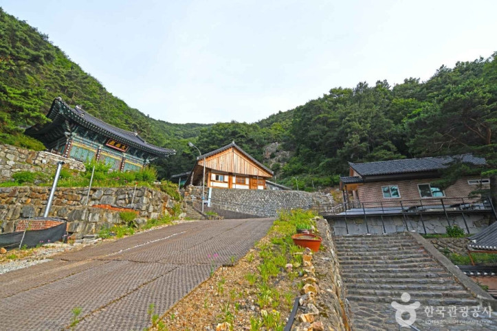 영천사 (충북) 여행 추천 - 메고지고