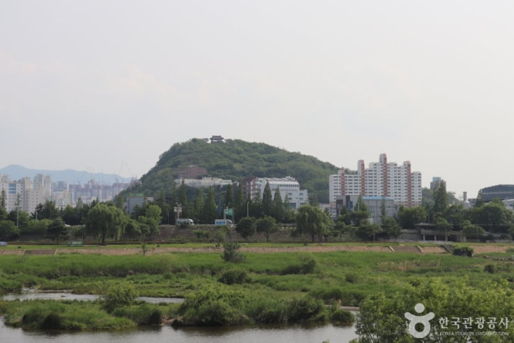 침산공원 여행 추천 - 메고지고