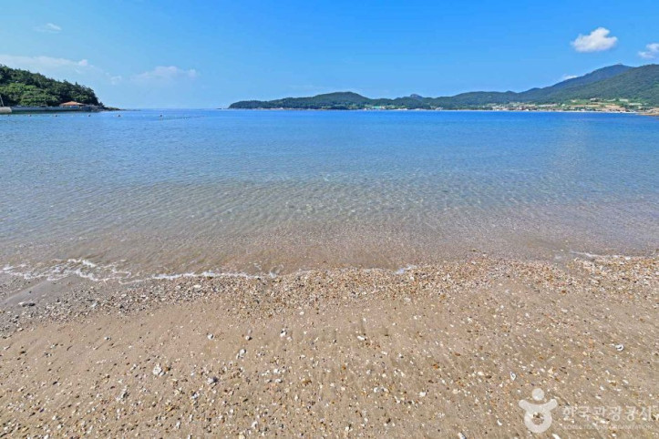 금갑해변 여행 추천 - 메고지고
