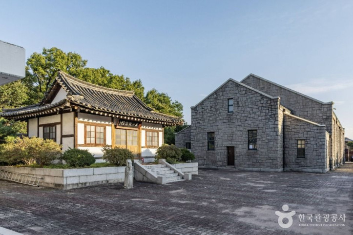 중앙고등학교 여행 추천 - 메고지고