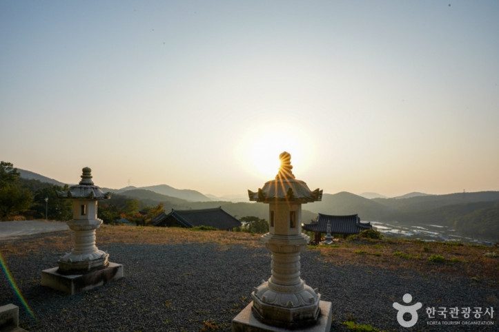 반룡사(경산) 여행 추천 - 메고지고