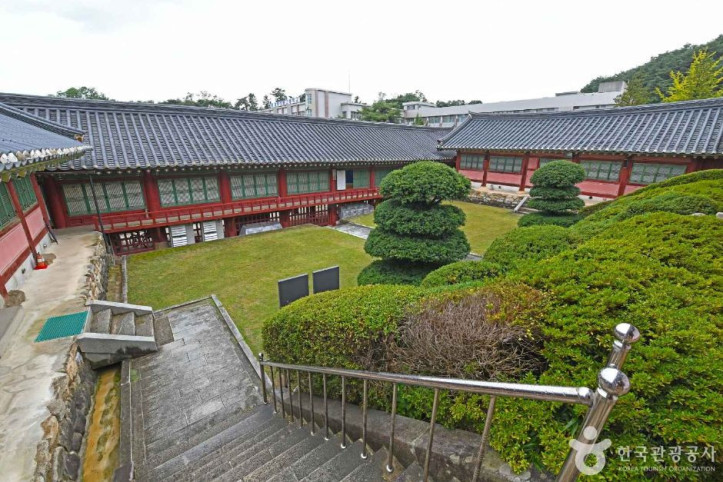 강릉향교 여행 추천 - 메고지고