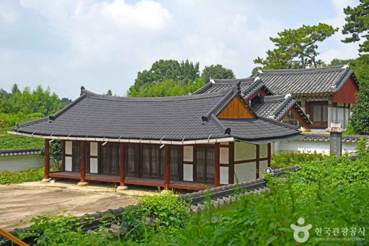 모덕사(벽제서원) 여행 추천 - 메고지고