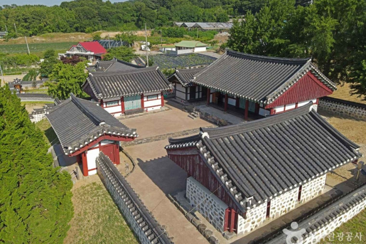면천향교 여행 추천 - 메고지고