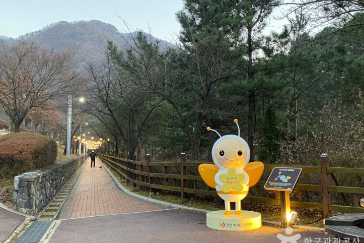 병목안 시민공원 여행 추천 - 메고지고