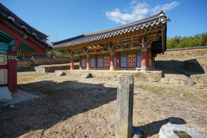 삼가향교 여행 추천 - 메고지고