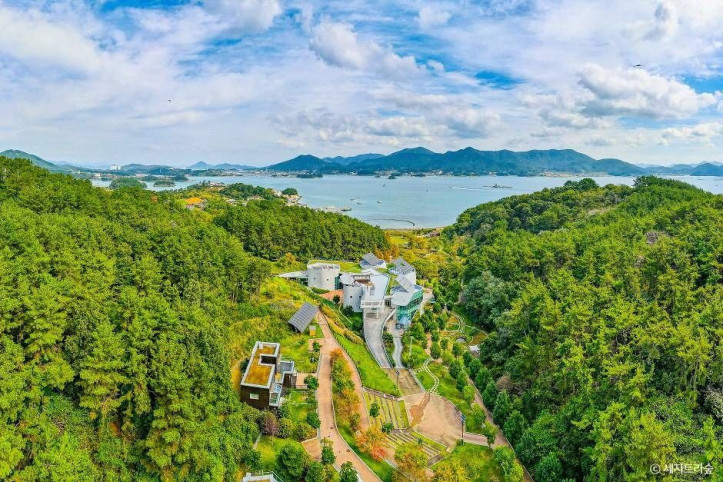 통영RCE세자트라숲 여행 추천 - 메고지고